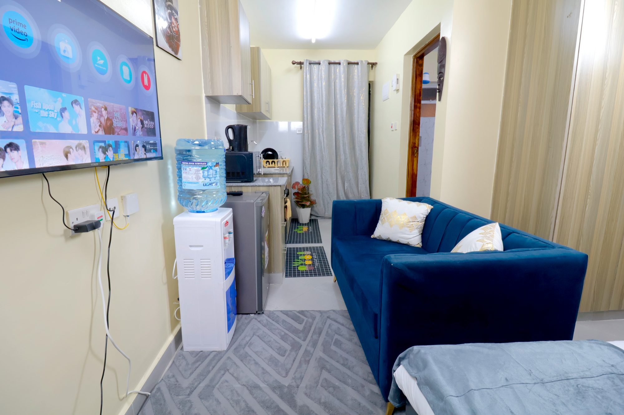 Studio Apartment - IMG_5537.jpg
