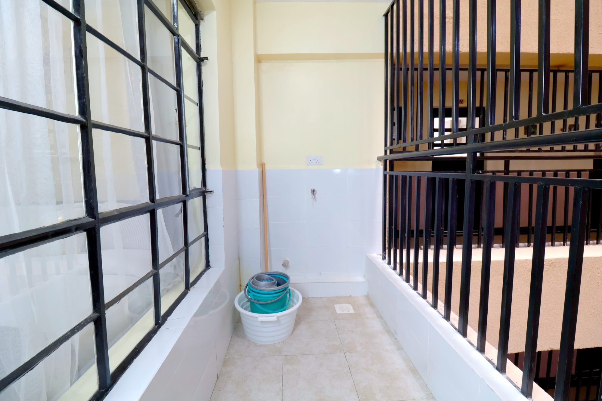 Studio Apartment - IMG_5539.jpg