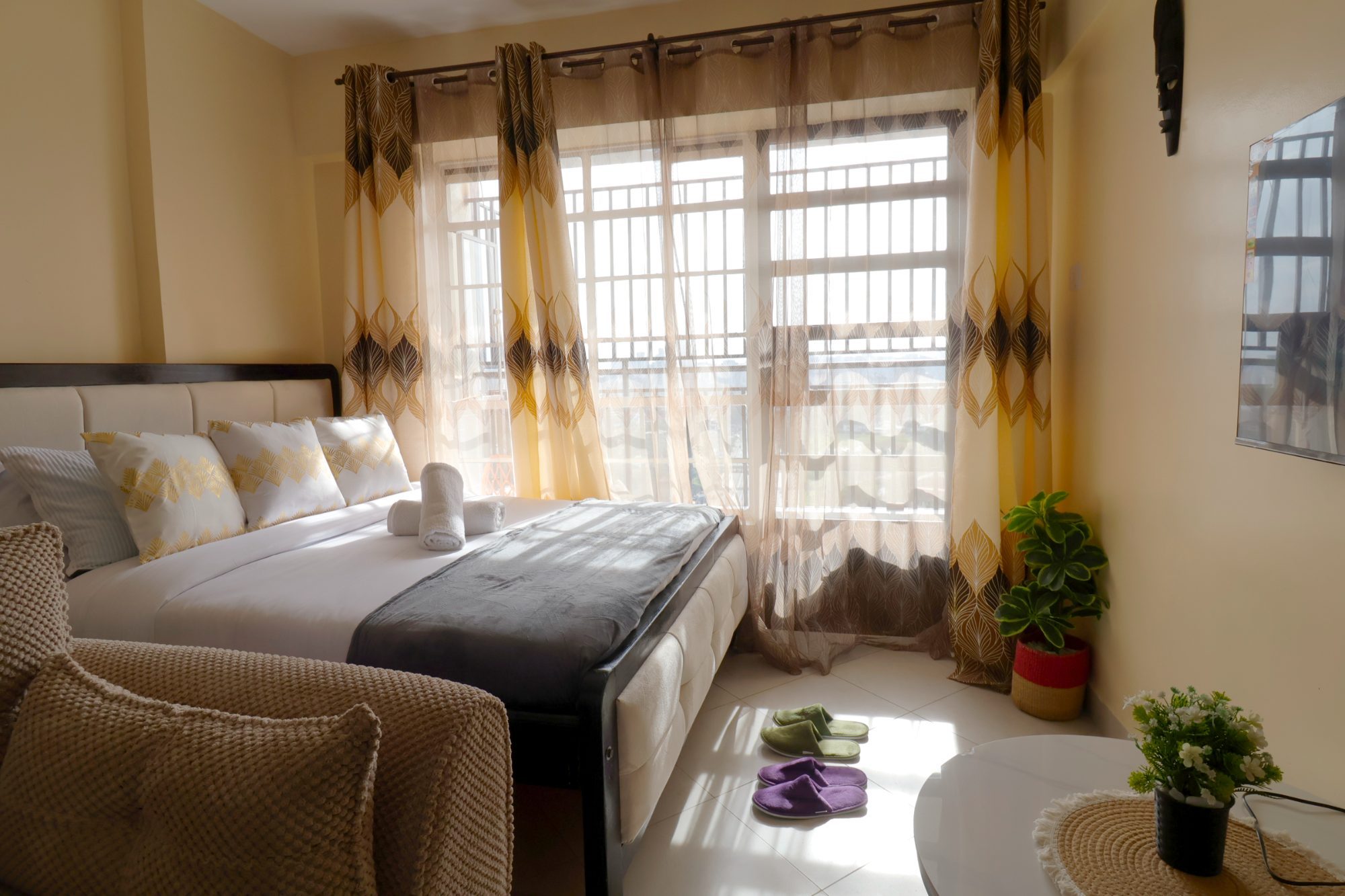 Studio Apartment - IMG_5586.jpg