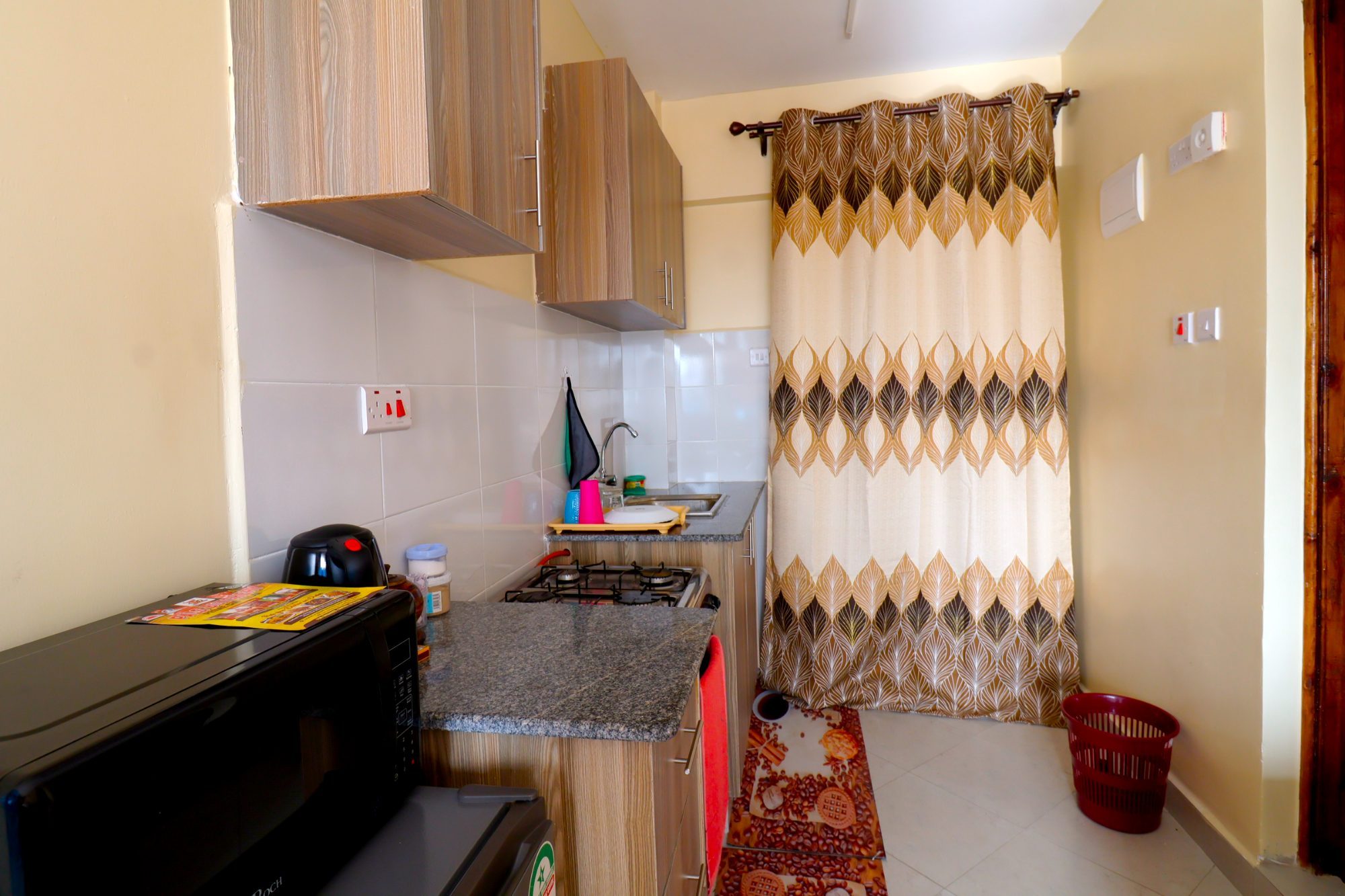 Studio Apartment - IMG_5614.jpg