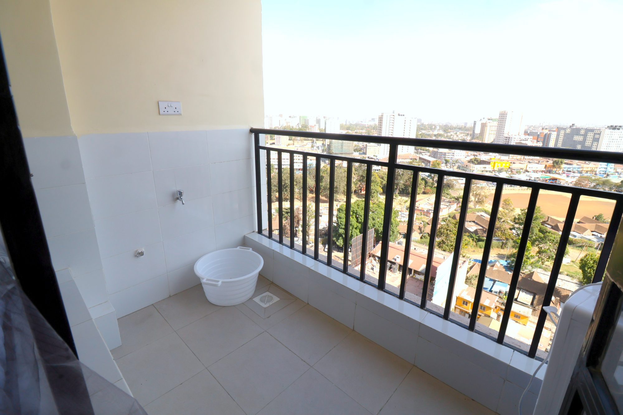 Studio Apartment - IMG_5968.jpg