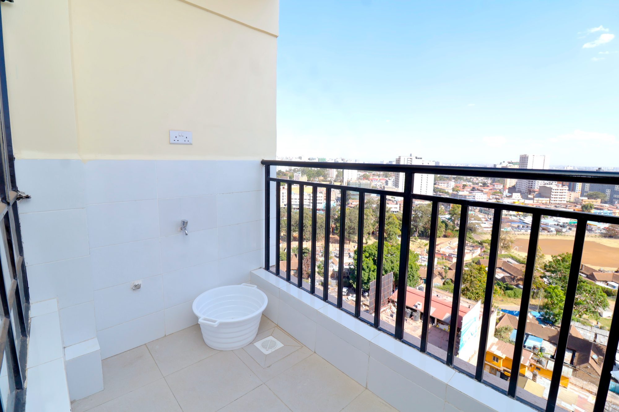 Studio Apartment - IMG_5970.jpg