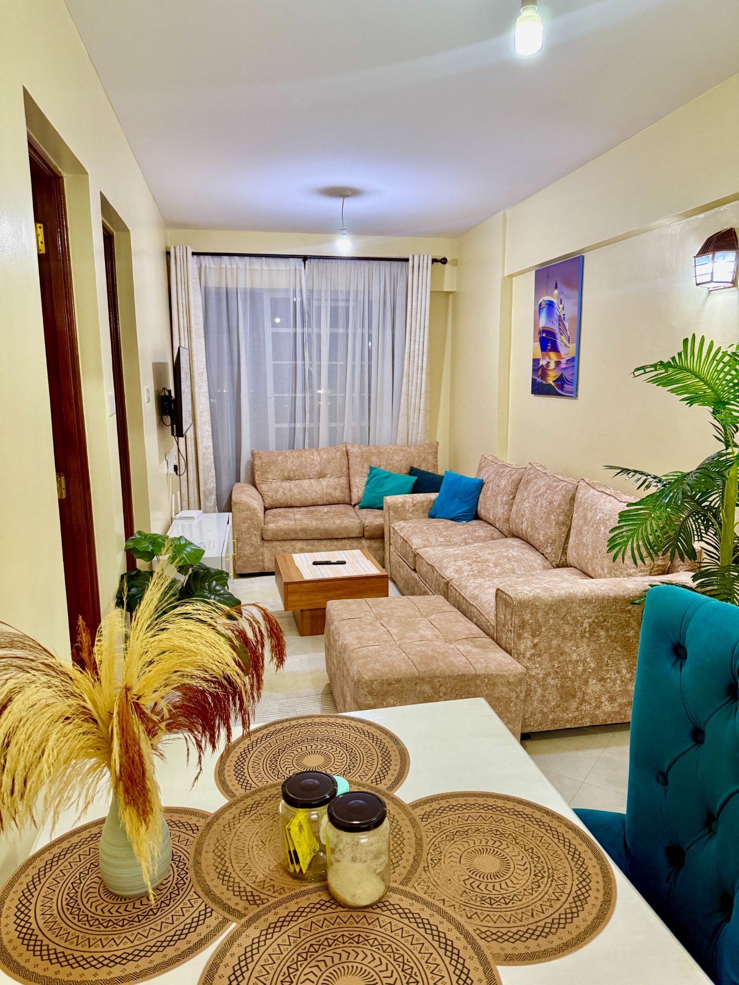 2 Bedroom Apartment