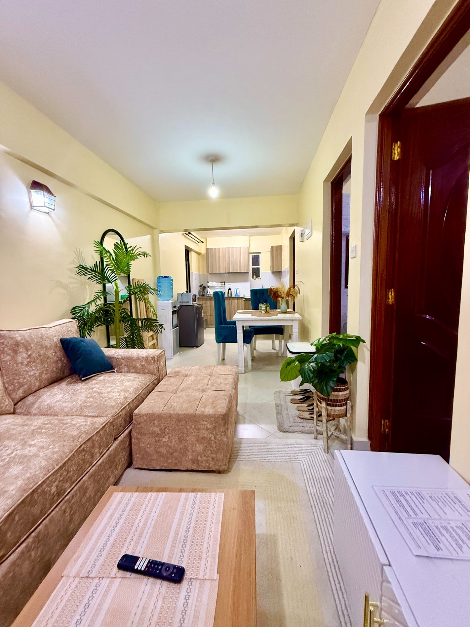 2 Bedroom Apartment - IMG_7083.jpg