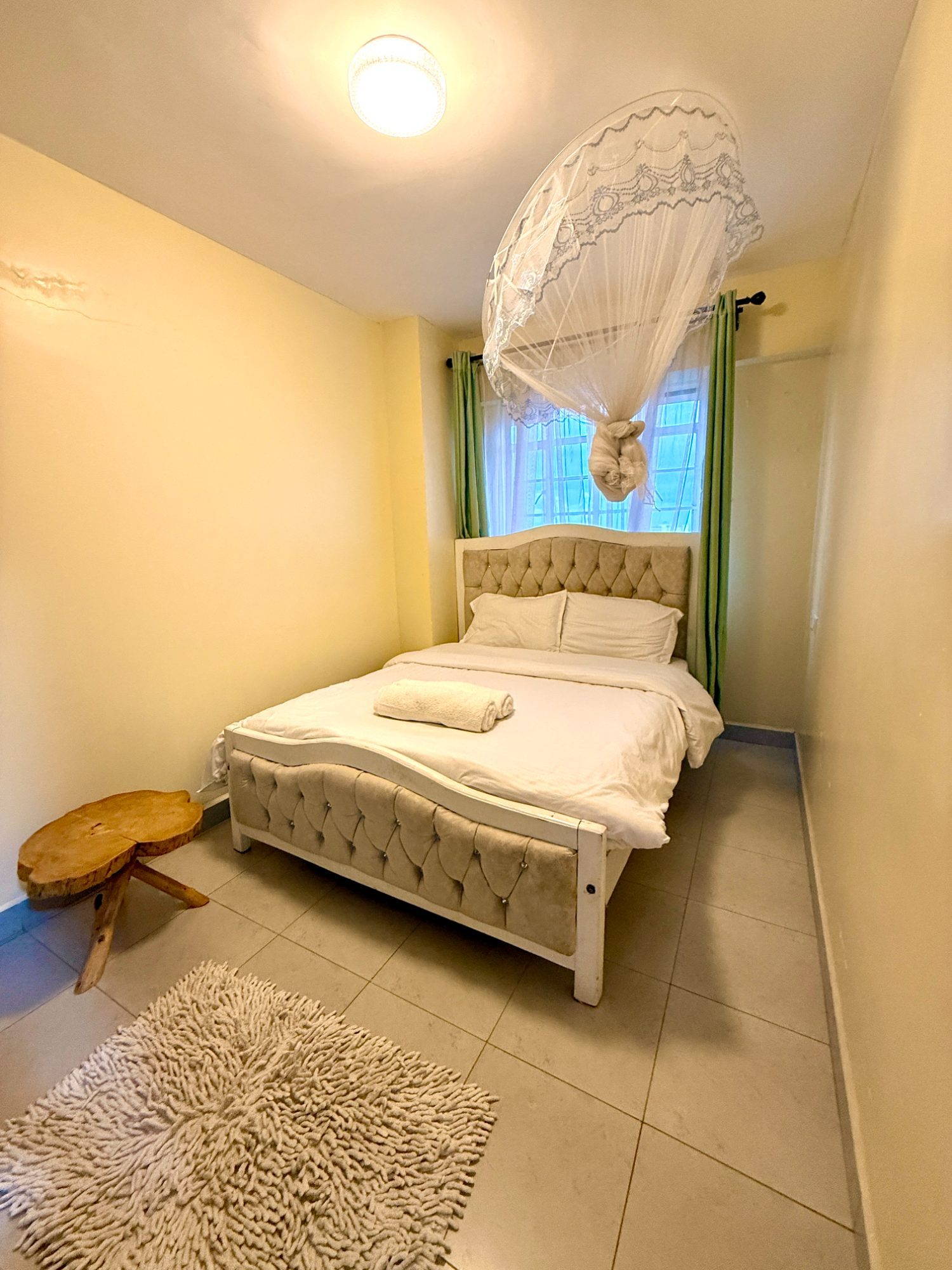 2 Bedroom 20F - IMG_7300.jpg