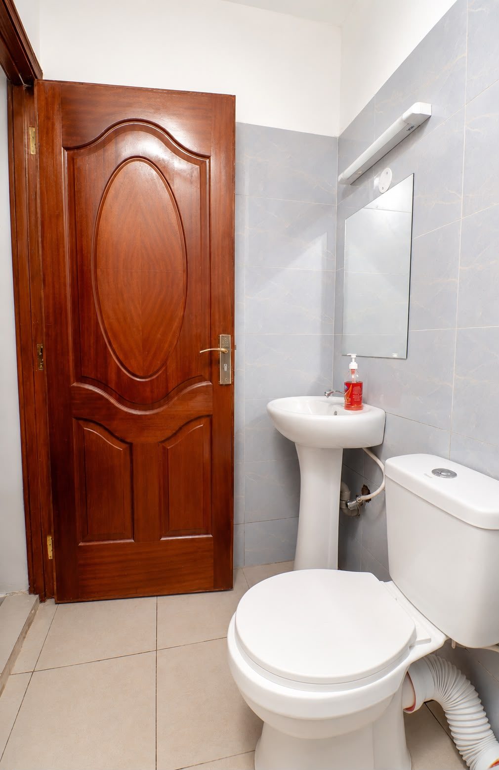 1 Bedroom Apartment - WhatsApp Image 2026-07-23 at 22.28.05.jpeg